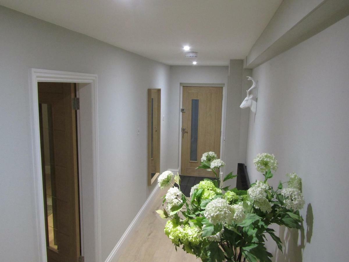 The Apartment, Lower Ground Floor, Clarendon Place 利明顿 外观 照片